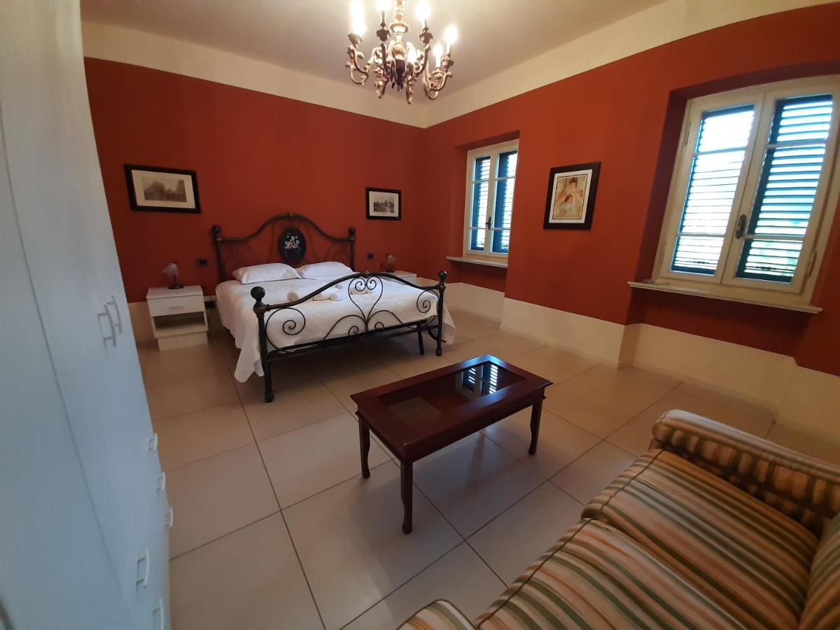 Lucca Cycling Holidays Il Tiglio Rooms Sant'Andrea di Compito Ngoại thất bức ảnh